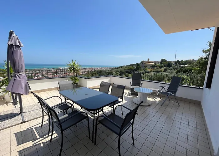 Villa Lida Apartment, In Collina Con Ampio Terrazzo E Vista Mare